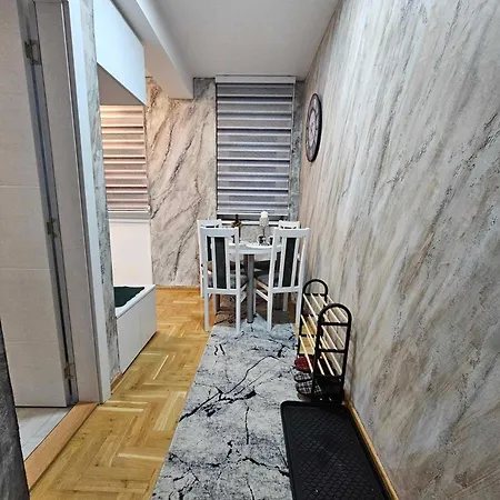 Apartament Daluxst
